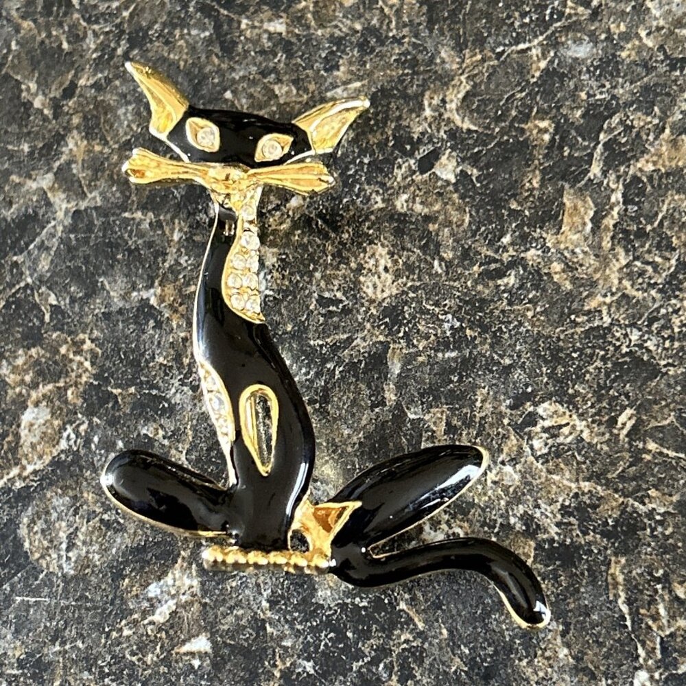 Vintage Kitty CAT black enamel goldtone with rhinestone eyes Brooch Pin 2" Mcm